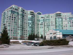 Toronto, Condominium